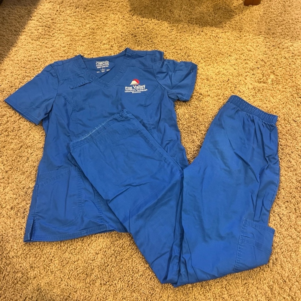 Cherokee blue scrub set